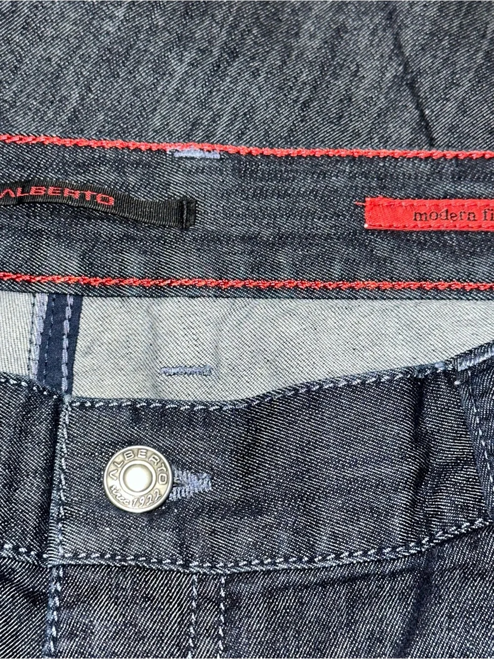 Alberto Men's Size 38 x 32 Dark Indigo Blue Straight Leg Jeans